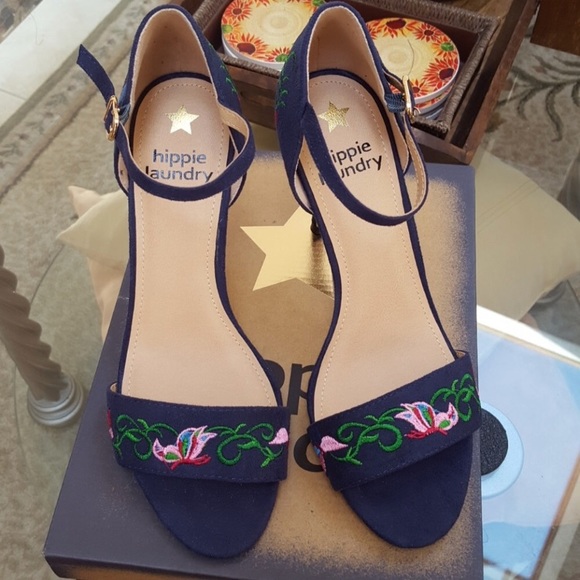 Hippie Laundry Navy Blue Sandals Size 9.5 - Picture 6 of 6